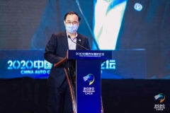 朱华荣：严冬里活出春天的自信和勃勃生机