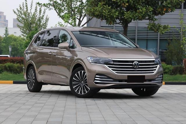 想买GL8的等等，高端MPV大众威然来袭，堪称商务界的种子选手
