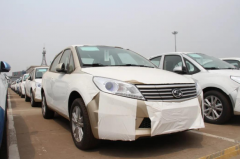 河南速达凭什么能出口德国？网友：德国人傻钱多？