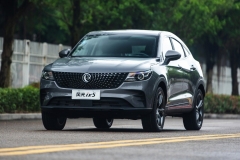 2021款风光ix5领衔 东风风光3款SUV新品首次亮相重庆车展