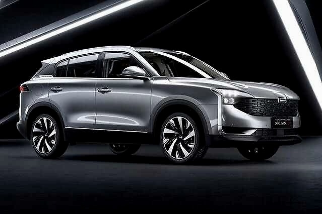 观致“背水一战”！观致7将搭宝马1.6T/1.8T动力，车内大屏亮眼