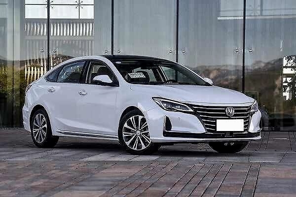 10万不能买中型车？国产已经造出3款，北汽、长安、新宝骏打造