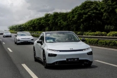 20几万中型纯电车新选择！试驾小鹏P7