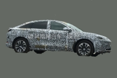 ARCFOX首款轿车路试照曝光 续航超600km/对标特斯拉Model 3