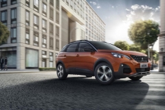 东风标致4008黑曜版上市 售19.17万