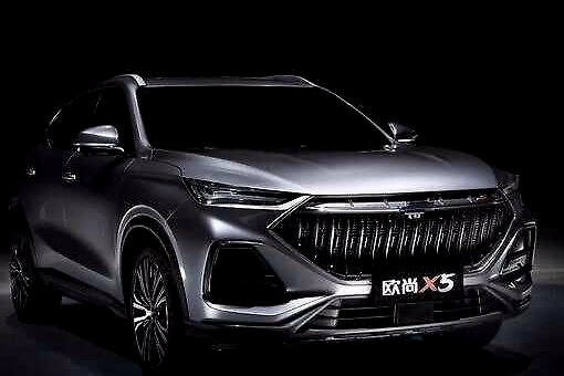 专属“后浪”的SUV，长安欧尚X5重庆车展亮相，盲猜7万起！