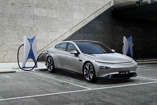 续航里程有所提升 小鹏P7新版本现身工信部