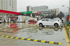 加油站+充电桩只是德国的一小步！完整计谋中国车企要警觉？