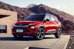 90后踮踮脚就能拿下，这三款SUV性价比炸裂