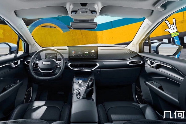 几何C内饰官图曝光 配旋钮换挡/全景天幕等 将7月份上市