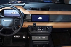 路虎全新卫士路虎内饰 配双大屏 极简设计