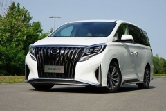 传祺GM8大师版上市 23.98万起/两款车型