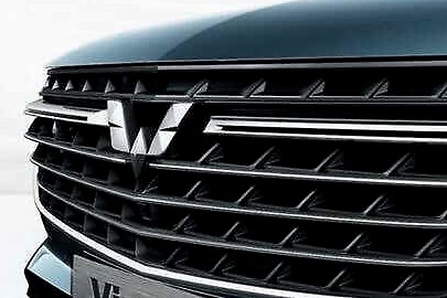 又一神车？五菱银标MPV，全矩阵透镜大灯，有30万的颜值