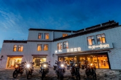 国内首家旅行主题宝马摩托车授权经销商西藏翼途正式开业