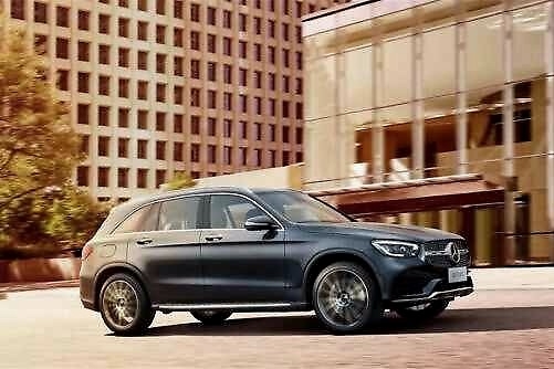 奔驰GLC、宝马X3以及奥迪Q5L的低配版，谁更值得买？