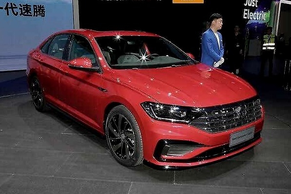 5月轿车销量排行出炉！轩逸朗逸已分胜负，前五名大众车占3席