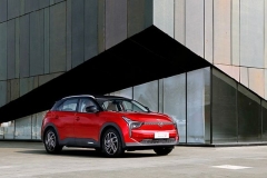 哪吒U上路实测 二线新造车里为何哪吒卖的最好？