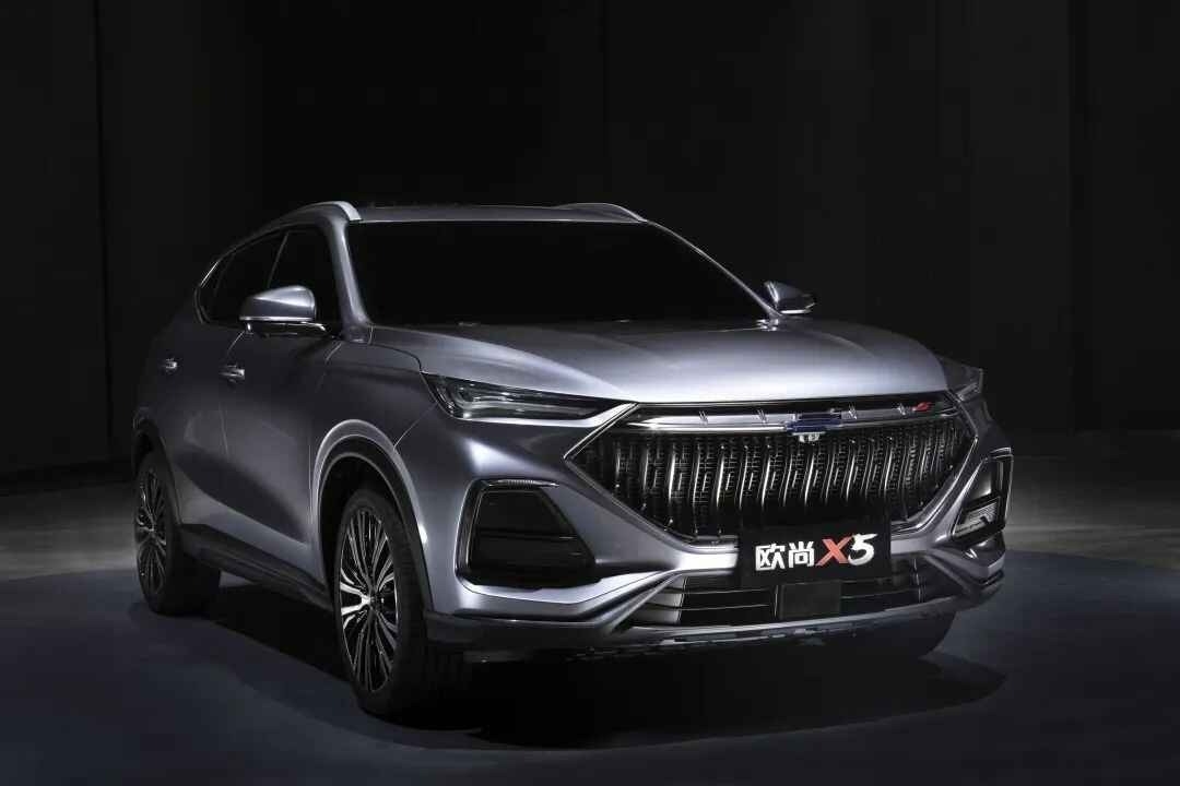 锁定“后浪”，看脸的时代怎么少得了长安欧尚X5？