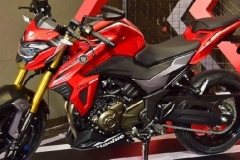 33080元，豪爵双缸街车DR300正式发布