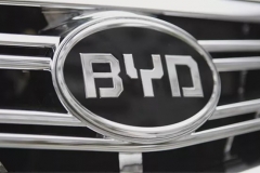 新能源黑马诞生：左牵华为、右牵小米 20天完成两轮融资