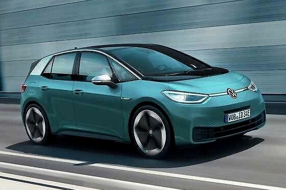 看看这些比特斯拉牛的电动车有多强大！