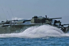 比中国出口型坦克贵，性能比中国两栖战车差一截，美军为啥买它？