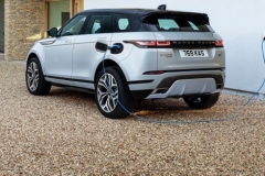 捷豹路虎2020财报：销量下滑30.9%亏损5.01亿英镑