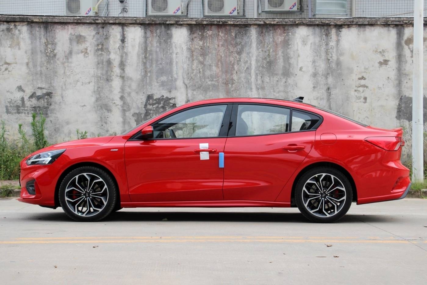 这车8年前是销量冠军，8年后连销量前50都进不了，它究竟怎么了？