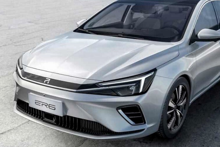 14.1英寸中控大屏吸睛 荣威ER6内饰图首曝