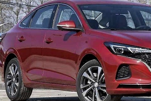 最新热门车型！搭载国产顶级引擎，出厂带“T”，起步就跑