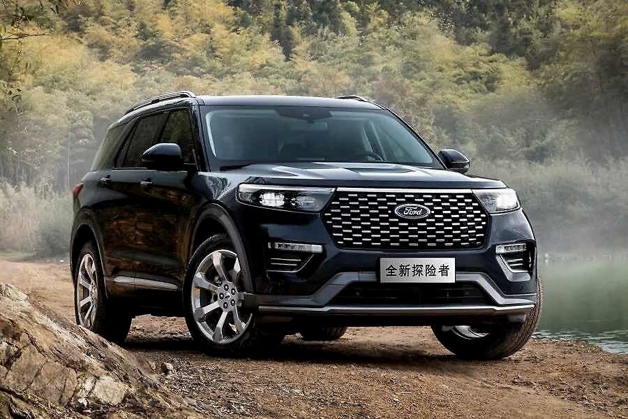 30.98万起，全系2.3T+10AT动力，全新福特探险者怎么选？