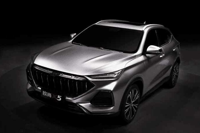 长安欧尚首款运动SUV，欧尚X5首发，看颜值注定爆款？