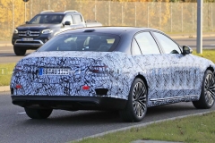 全新奔驰S级有望9月发布 搭载多款动力