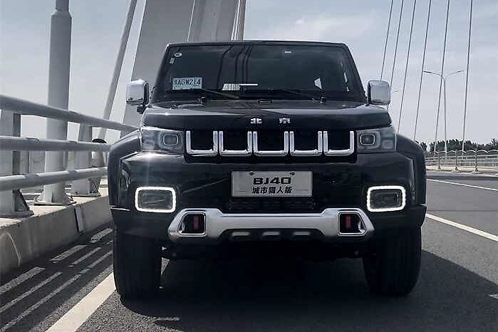 全系2.0T+8AT，性能媲美牧马人，带四驱+拖车钩，顶配不到19万