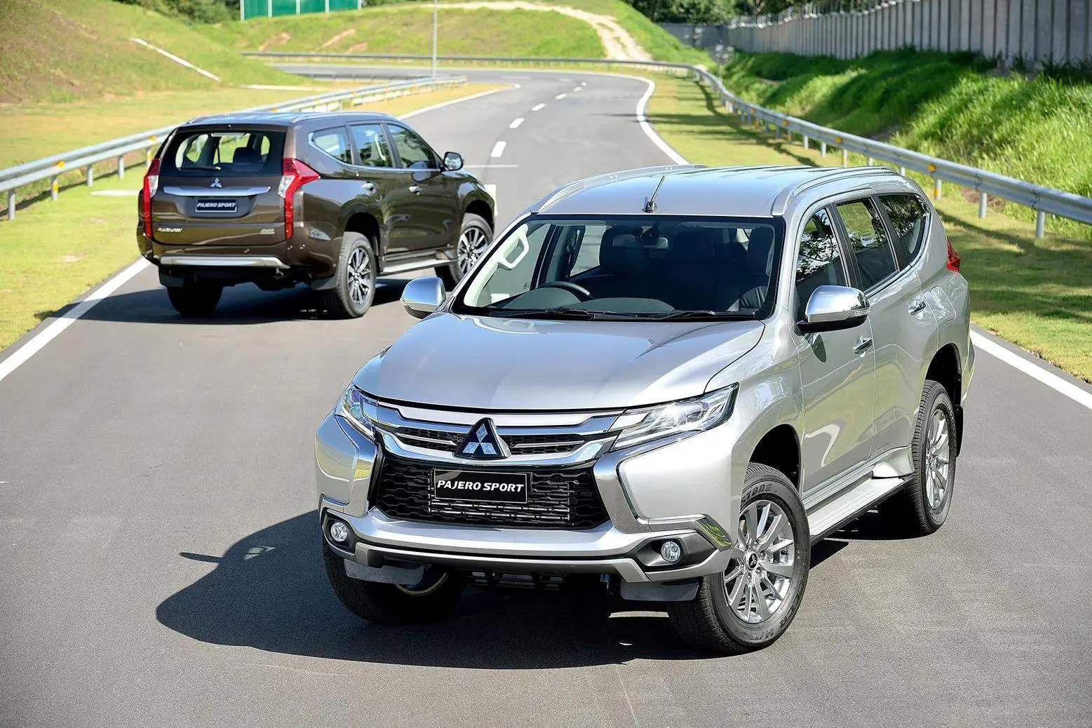 比普拉多香！2把锁四驱+V6发动机，新款三菱帕杰罗·劲畅28.98万起