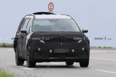 全新起亚嘉华路试谍照 有望11月正式发布