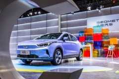 来真的！550公里续航不缩水，几何C补贴后预售价13.98万元起