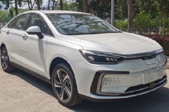 换装磷酸铁锂电池 支持换电 新款BEIJING EU5申报信息曝光