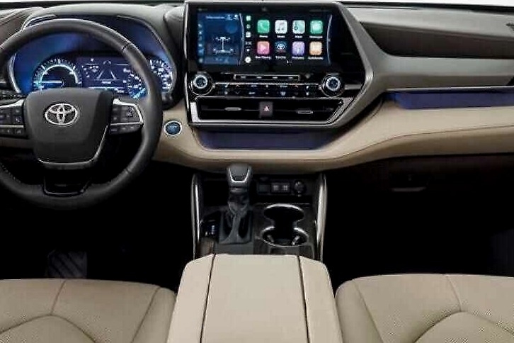 新汉兰达轴距/车身加长60mm 增2.5L混动版 网友：又是王炸