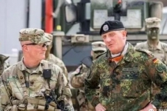 北约吓得不轻：俄罗斯只欺负弱者，中方敢动印度！盟国须联手抗华