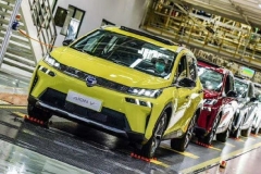 广汽新能源Aion V正式下线 预售17万元起 6月16日上市