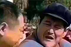 “微佳”拍了拍“蔚来”