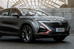 售价11.39万起，共推三款车型！长安UNI-T怎么选？