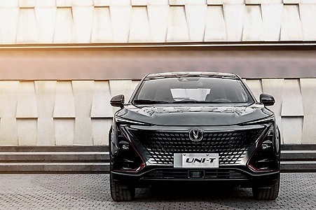 颜值与实力并存，11.39万元—13.39万元，长安UNI-T正式上市