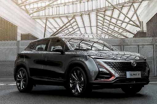 颜值与实力并存，长安UNI-T云上市，售价11.39万元起