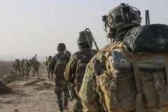 撤军果然只是个幌子！特朗普骗了全世界，美军将领也被蒙在了鼓里