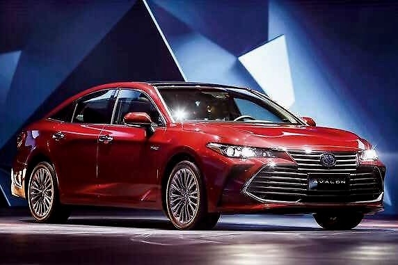 5月销量狂涨127%，中级车市场又“杀”出一匹黑马