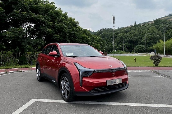 试驾：后发制人，哪吒U靠什么打动消费者？