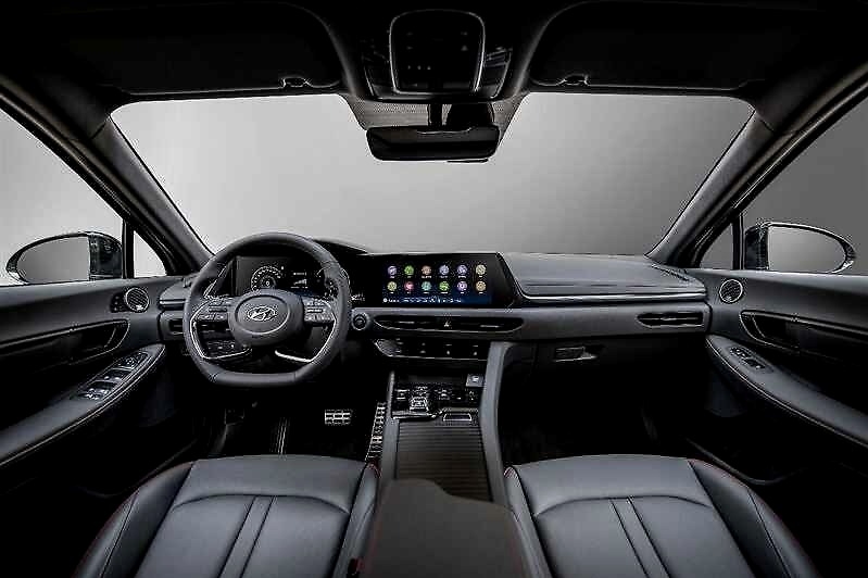 动力不输雅阁 颜值超越凯美瑞 “奏鸣曲”缘何低价入市？