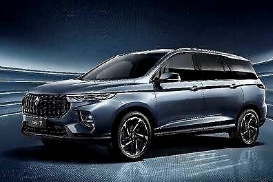 新宝骏RS-7官图正式曝光 尺寸超越汉兰达